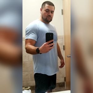 Meet your Posher, Aaron